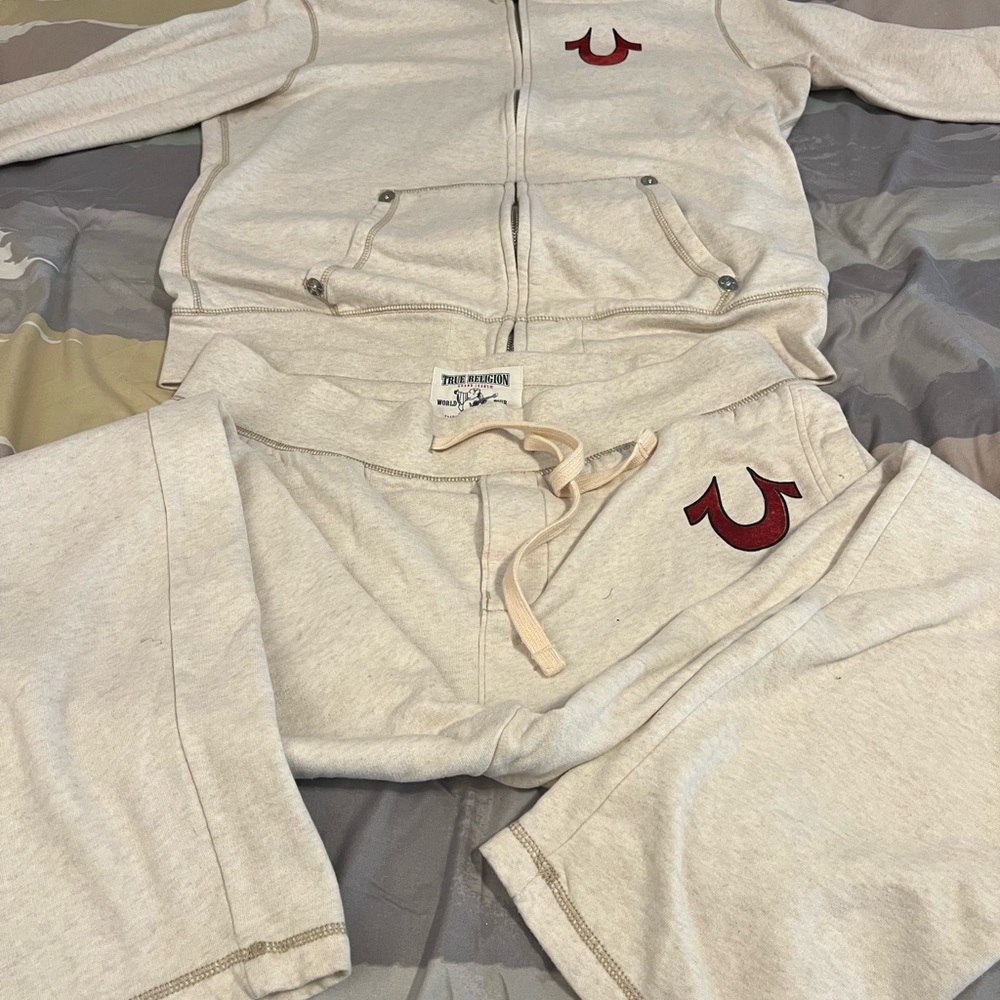 True Religion sweat suit!
